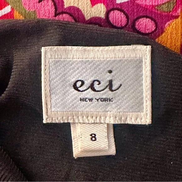 ECI Abstract print tank top - Picture 13 of 15